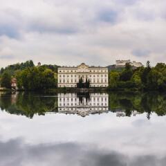 Отель Schloss Leopoldskron Зальцбург приотельная территория