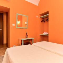 Отель Claudia Suites комната для гостей фото 5