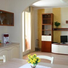 Отель Residence Il Fiore Del Garda Манерба-дель-Гарда удобства в номере фото 2