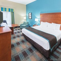 Отель La Quinta Inn & Suites by Wyndham Houston Hobby Airport США, Хьюстон - отзывы, цены и фото номеров - забронировать отель La Quinta Inn & Suites by Wyndham Houston Hobby Airport онлайн комната для гостей