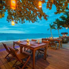Отель Dor-Shada Resort By The Sea На Чом Тхиан питание