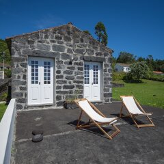 Отель Casas do Capelo бассейн