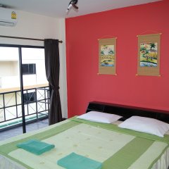 Pineapple Guesthouse in Mueang, Thailand from 27$, photos, reviews - zenhotels.com guestroom photo 5