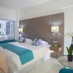 King Evelthon Beach Hotel & Resort комната для гостей фото 13
