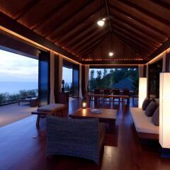 Отель Paresa Resort Phuket гостиничный бар