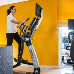 Hotel Elbflorenz Dresden фитнесс-зал