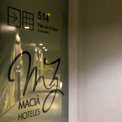 Отель Macia Sevilla KUBB Испания, Севилья - 7 отзывов об отеле, цены и фото номеров - забронировать отель Macia Sevilla KUBB онлайн фитнесс-зал фото 2