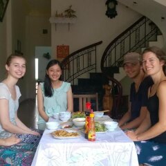 Отель Sac Xanh Homestay Вьетнам, Хойан - 1 отзыв об отеле, цены и фото номеров - забронировать отель Sac Xanh Homestay онлайн питание фото 2