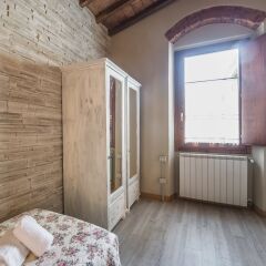 Отель A Few Steps to The Duomo Beautiful 2BD Apt Италия, Флоренция - отзывы, цены и фото номеров - забронировать отель A Few Steps to The Duomo Beautiful 2BD Apt онлайн балкон