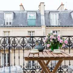 Отель onefinestay - Saint-Germain-des-Prés private homes балкон