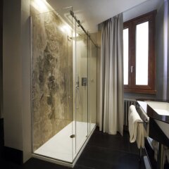 Отель Mood Suites Tritone Италия, Рим - отзывы, цены и фото номеров - забронировать отель Mood Suites Tritone онлайн ванная