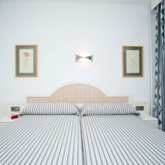 Отель Aparthotel Cabau Aquasol комната для гостей фото 2