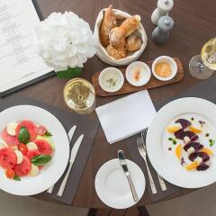Отель Boutique Hotel La Roche Черногория, Тиват - отзывы, цены и фото номеров - забронировать отель Boutique Hotel La Roche онлайн фото 2