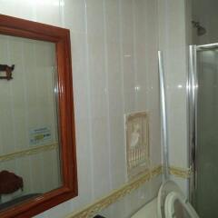 Chea Rithy Heng Hotel & KTV ванная фото 2