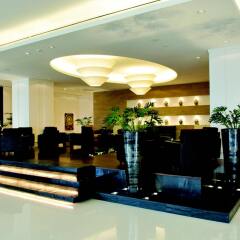 The Narathiwas Hotel & Residence Sathorn Bangkok интерьер отеля фото 2