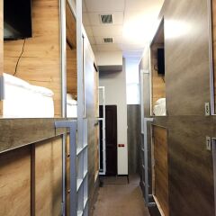 Отель Capsule Hotel Кыргызстан, Бишкек - 1 отзыв об отеле, цены и фото номеров - забронировать отель Capsule Hotel онлайн интерьер отеля