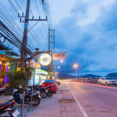 Barefoot Hotel Kalim Beach Front фото 4