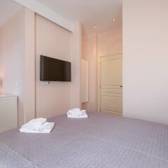 Отель FM Luxury 3-BDR Apartment - Sofia Dream Apartments Болгария, София - отзывы, цены и фото номеров - забронировать отель FM Luxury 3-BDR Apartment - Sofia Dream Apartments онлайн фото 2