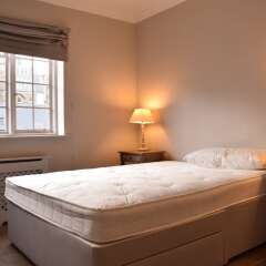 Апартаменты 1 Bedroom Mayfair Apartment Near Hyde Park комната для гостей фото 3