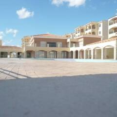 Отель Club St George Resort парковка
