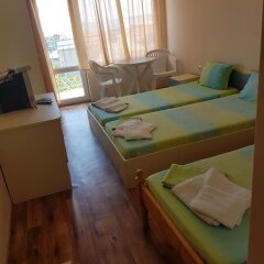 Отель Brilliantin Guest House Болгария, Свети Влас - отзывы, цены и фото номеров - забронировать отель Brilliantin Guest House онлайн комната для гостей фото 4