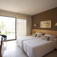 Hotel Almirante in Alicante, Spain from 136$, photos, reviews - zenhotels.com guestroom photo 4