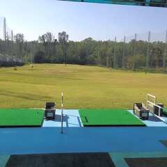 Отель Suwan Driving Range and Resort спортивное сооружение