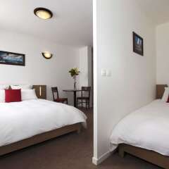 Отель Appart'City Paris Clichy Mairie сейф в номере