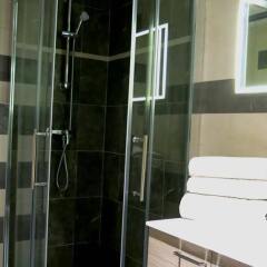 Отель Hôtel Tara ванная