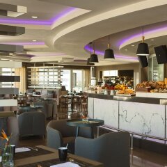 Renaissance Izmir Hotel питание