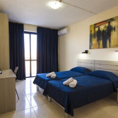 Отель Relax Inn Hotel Мальта, Буджибба - 4 отзыва об отеле, цены и фото номеров - забронировать отель Relax Inn Hotel онлайн комната для гостей фото 5