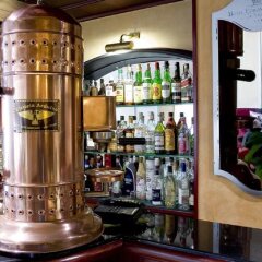 Отель Corona Ditalia Италия, Флоренция - 1 отзыв об отеле, цены и фото номеров - забронировать отель Corona Ditalia онлайн гостиничный бар