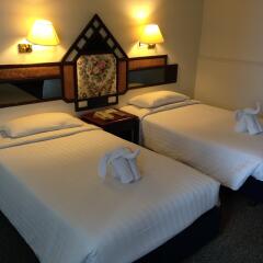 Отель Grand Sole Pattaya Beach Hotel Таиланд, Паттайя - отзывы, цены и фото номеров - забронировать отель Grand Sole Pattaya Beach Hotel онлайн комната для гостей