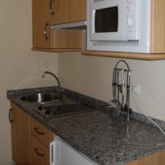 Отель Apartamentos Habitat Zona Media в номере фото 2