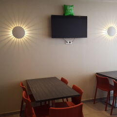 Отель Ibis Styles Pigalle Montmartre Париж интерьер отеля