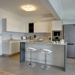 Отель Pure Luxury Apartment With Pool Мальта, Слима - отзывы, цены и фото номеров - забронировать отель Pure Luxury Apartment With Pool онлайн в номере