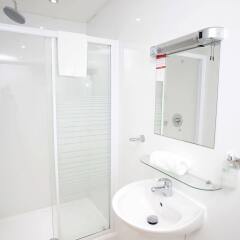 Отель Embassy Apartments Великобритания, Глазго - отзывы, цены и фото номеров - забронировать отель Embassy Apartments онлайн ванная фото 2