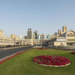 Отель Sheraton Sharjah Beach Resort & Spa городской автобус