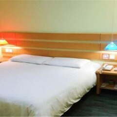Отель Home Inn Chongqing Wanzhou Shixian Road комната для гостей фото 3