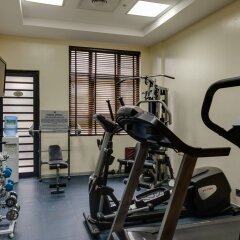 Protea Hotel by Marriott Benin City Select Emotan фитнесс-зал