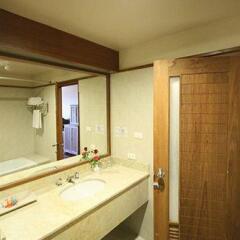 Отель Sea Breeze Jomtien Resort сауна