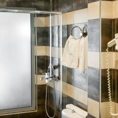 Отель Areos Hotel Греция, Афины - 1 отзыв об отеле, цены и фото номеров - забронировать отель Areos Hotel онлайн ванная