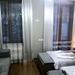 Отель Family Hotel Parajanov Грузия, Тбилиси - отзывы, цены и фото номеров - забронировать отель Family Hotel Parajanov онлайн комната для гостей фото 3