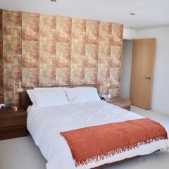 Отель Beautiful Flat With Balcony Near Brighton Beach Брайтон комната для гостей фото 4