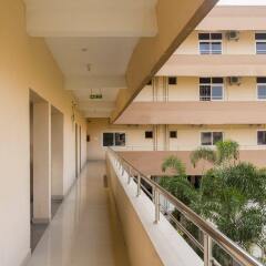 Отель FabHotel NKS Karapakkam OMR балкон
