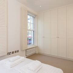 Отель Luxury Victorian 3Bed Home in Central London Лондон комната для гостей фото 5