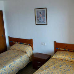 Отель Apartamentos Llevant комната для гостей фото 3