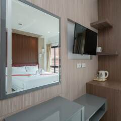 Отель Baan Thai Beach Side Residence удобства в номере фото 2