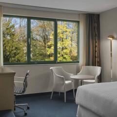 Отель Four Points by Sheraton Brussels удобства в номере