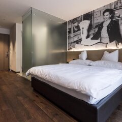 Отель Alpin & Stylehotel Die Sonne Италия, Парчинес - отзывы, цены и фото номеров - забронировать отель Alpin & Stylehotel Die Sonne онлайн сейф в номере